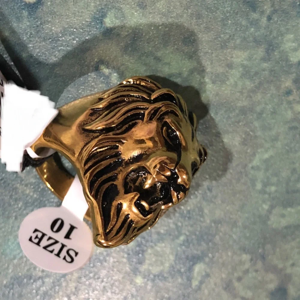 Lion head men’s brass look ring size‎ 10 brand new